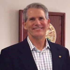 Meet your Posher, Dwight